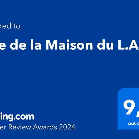 Gite De La Maison Du L.A.C Simard Buitenkant foto